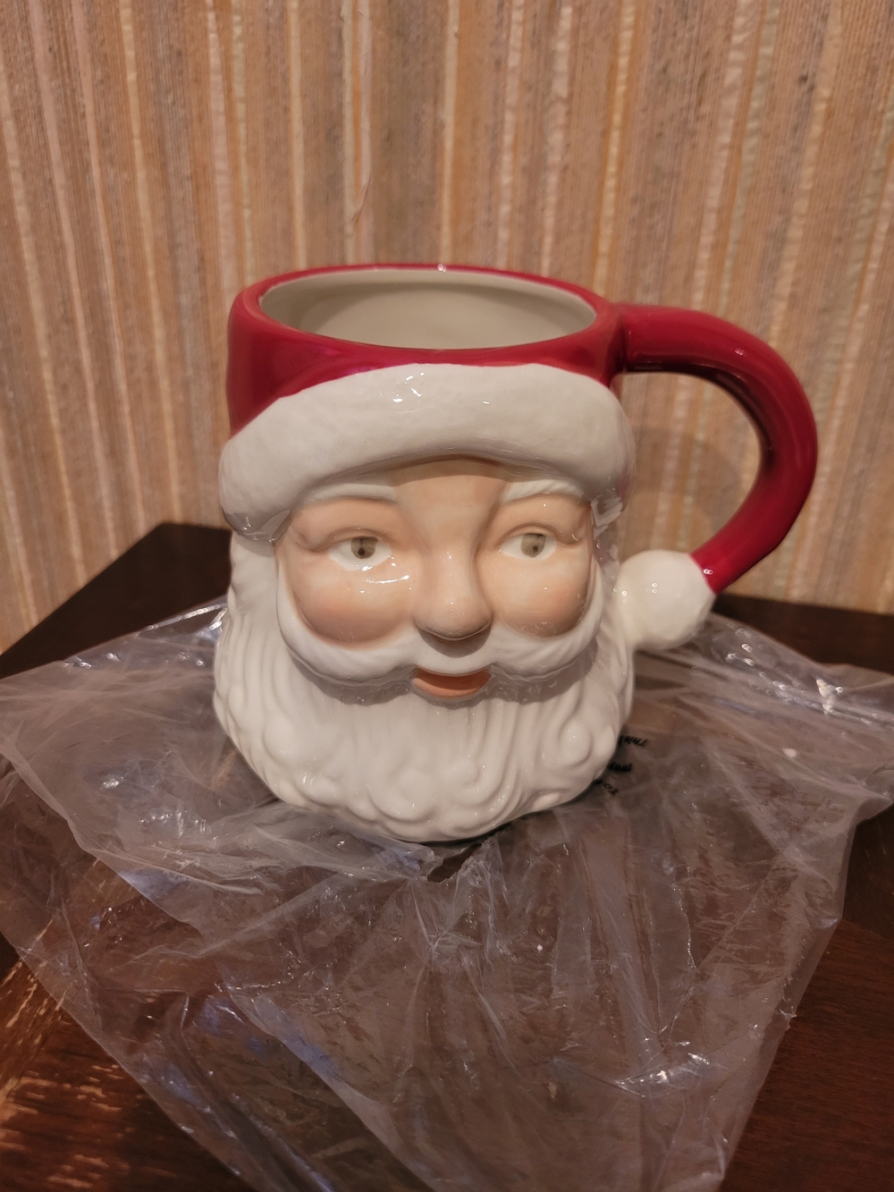 Demdaco Santa Face White Ceramic Stoneware Mug 4.5" NWT